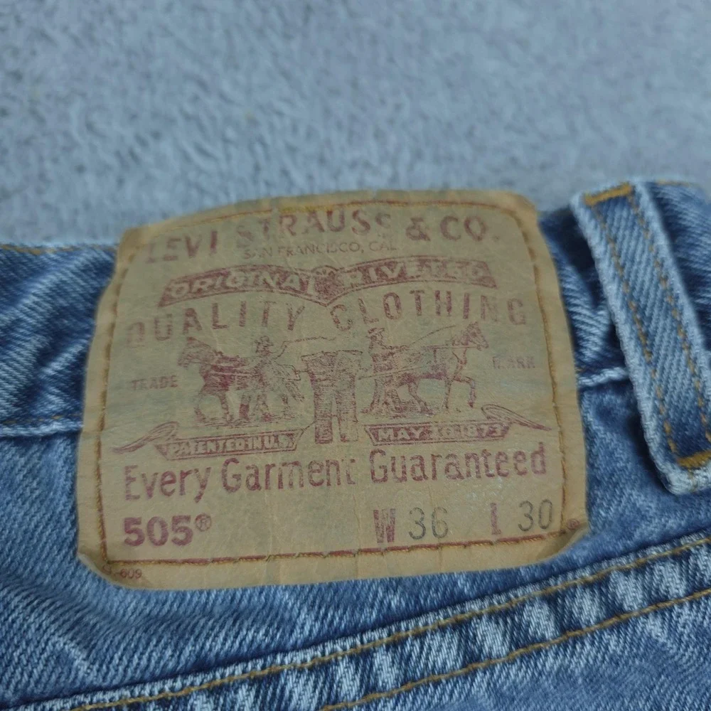 Vintage Levis 505 Jeans Mens 34x30 Blue Regular Straight Leg Denim 90s Tag 36x30